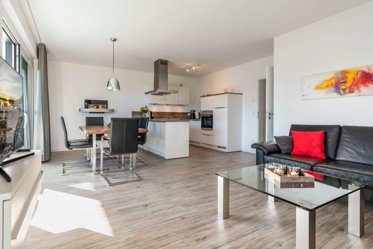 Appartement "Saphir" Mit Penthouseflair - Oase Am Haff Garz  Exterior foto