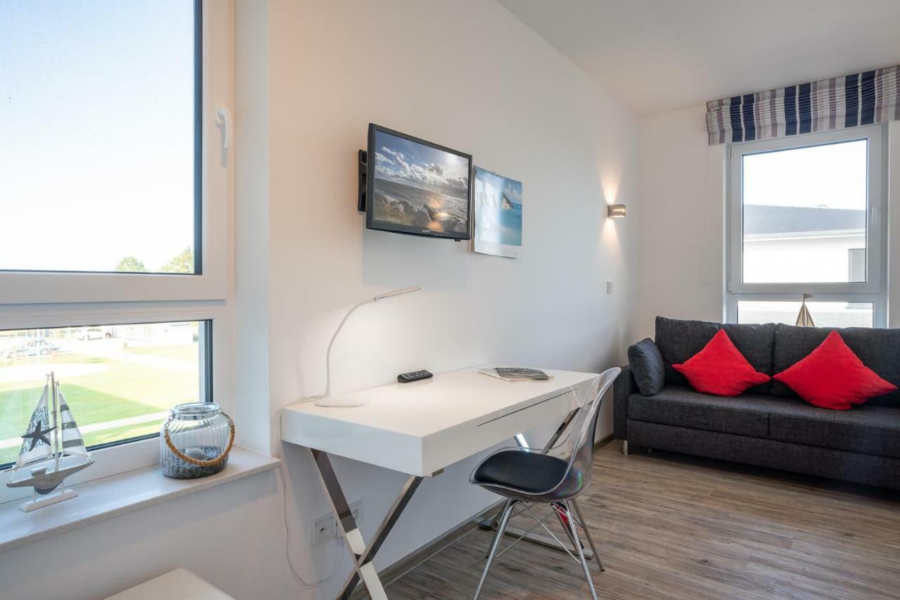Appartement "Saphir" Mit Penthouseflair - Oase Am Haff Garz  Exterior foto